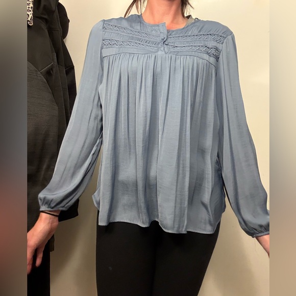 LC Lauren Conrad Light Blue Blouse - Picture 3 of 5